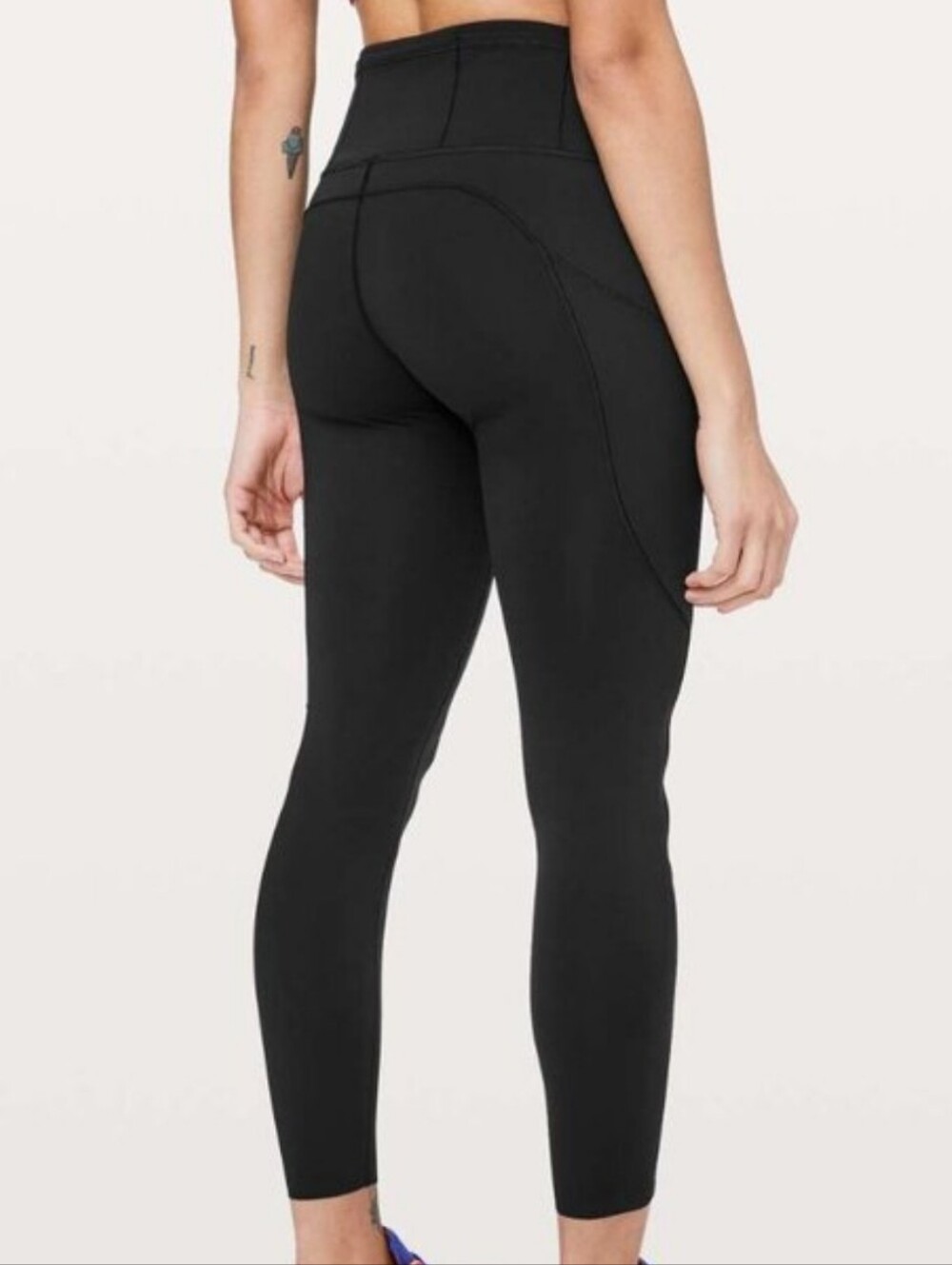 Lululemon black Fast & Free 7/8 tight leggings Size 20